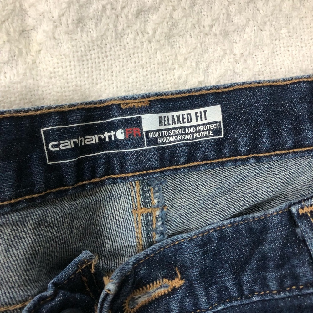 Carhartt Men’s Dark Blue Denim Relaxed Jeans - Picture 6 of 7
